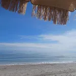 Niki\'S Beach House